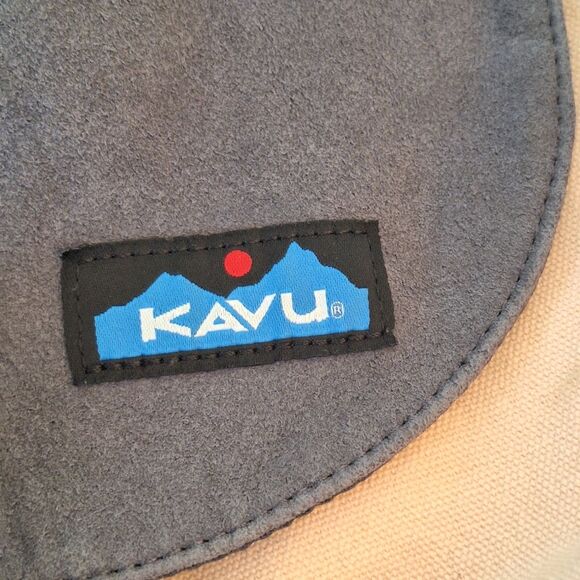 KAVU Wayfare Mini Crossbody Cherry Blossom Pale Peach Faux Suede Flap Boho - Picture 7 of 16